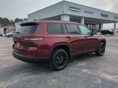 2026 Jeep Grand Cherokee GRAND CHEROKEE L LAREDO ALTITUDE 4X2