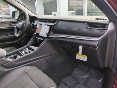 2026 Jeep Grand Cherokee GRAND CHEROKEE L LAREDO ALTITUDE 4X2