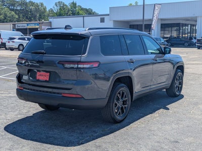 2026 Jeep Grand Cherokee GRAND CHEROKEE L LAREDO ALTITUDE 4X2