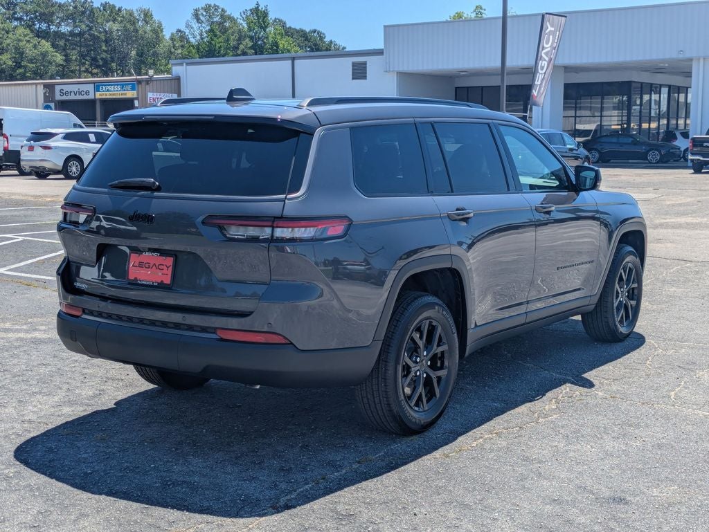 2026 Jeep Grand Cherokee GRAND CHEROKEE L LAREDO ALTITUDE 4X2