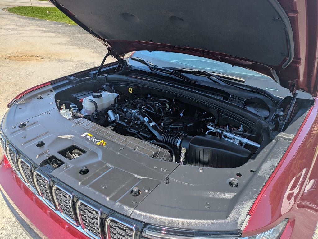 2023 Jeep Grand Cherokee L Limited 4x2