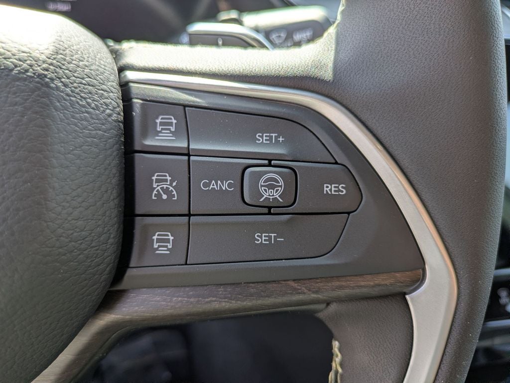 2026 Jeep Grand Cherokee GRAND CHEROKEE L LIMITED 4X2
