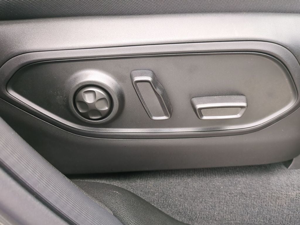 2026 Jeep Grand Cherokee GRAND CHEROKEE L LIMITED 4X2