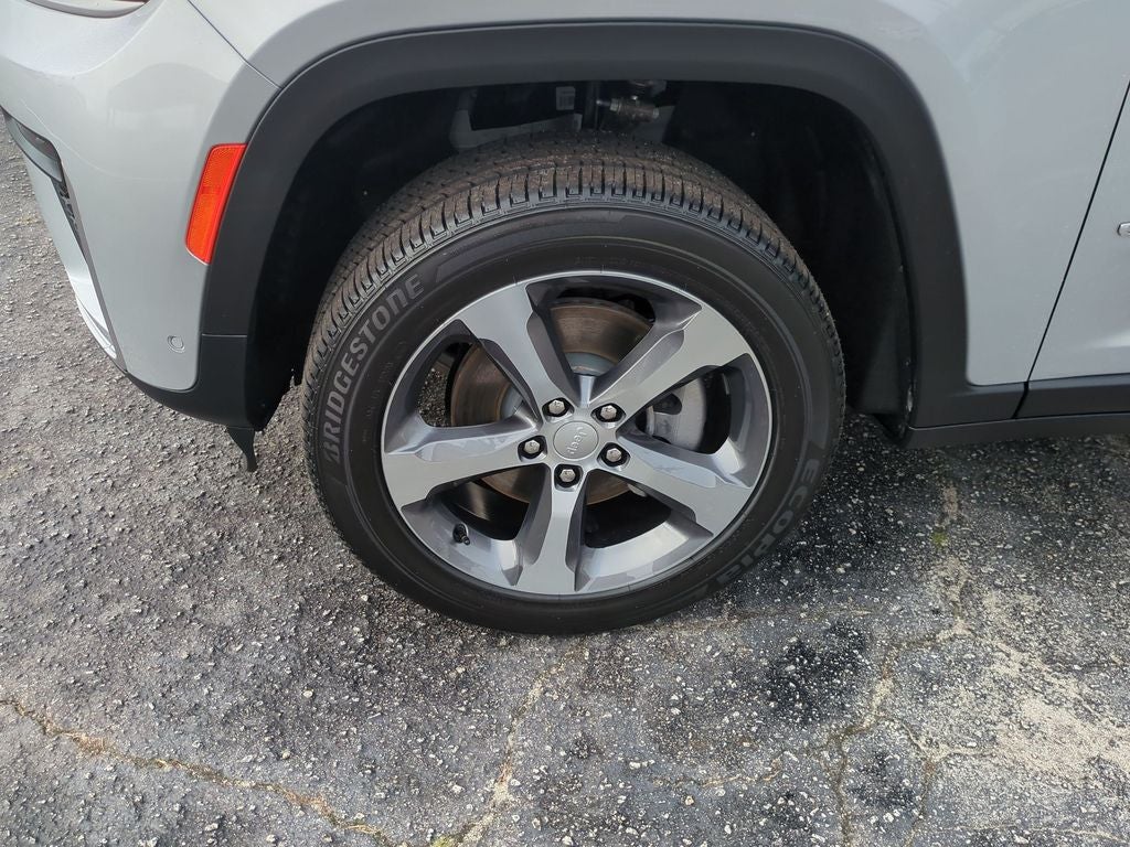 2026 Jeep Grand Cherokee GRAND CHEROKEE L LIMITED 4X2