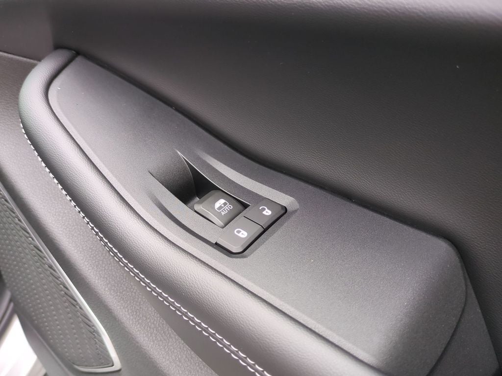 2026 Jeep Grand Cherokee GRAND CHEROKEE L LIMITED 4X2