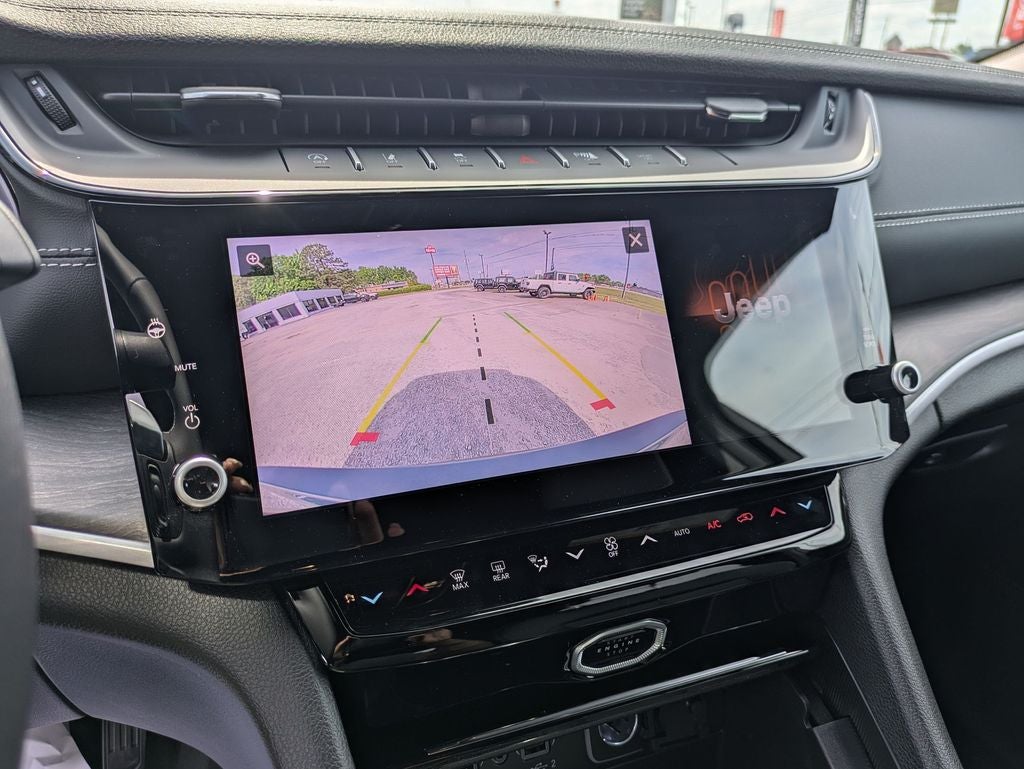 2026 Jeep Grand Cherokee GRAND CHEROKEE L LIMITED 4X2