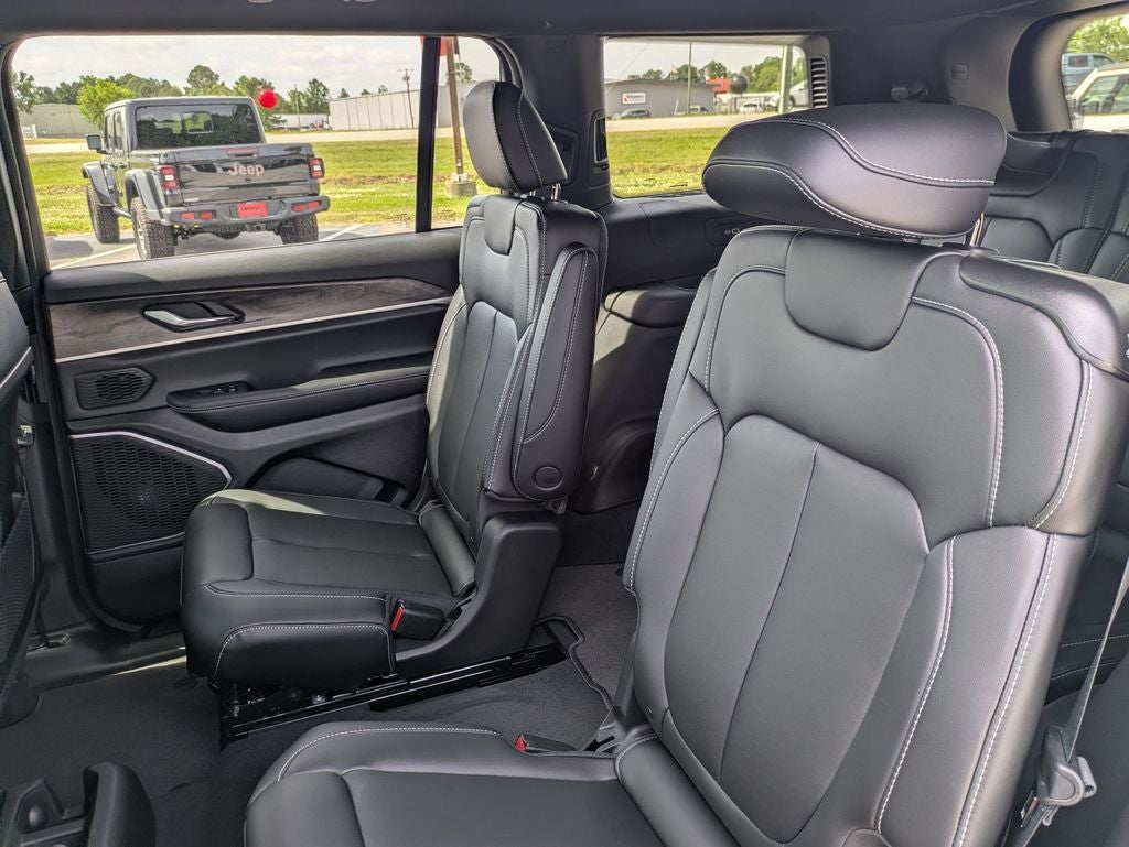 2026 Jeep Grand Cherokee GRAND CHEROKEE L LIMITED 4X2