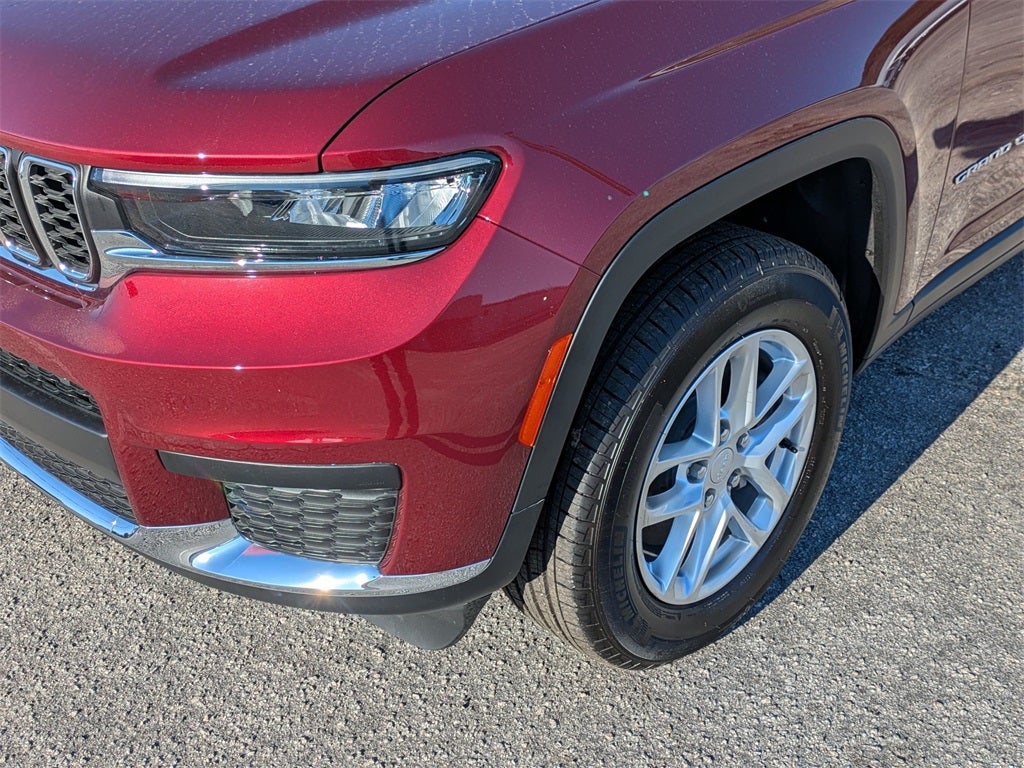 2025 Jeep Grand Cherokee GRAND CHEROKEE L LAREDO X 4X4