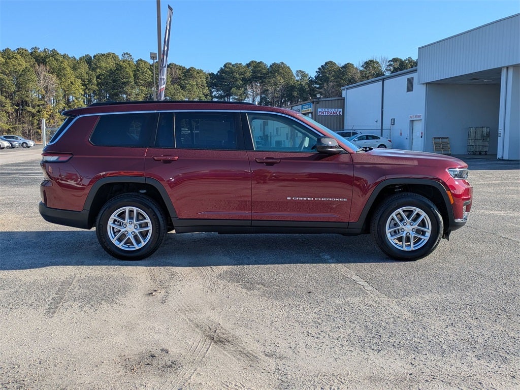 2025 Jeep Grand Cherokee GRAND CHEROKEE L LAREDO X 4X4
