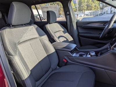 2025 Jeep Grand Cherokee GRAND CHEROKEE L LAREDO X 4X4