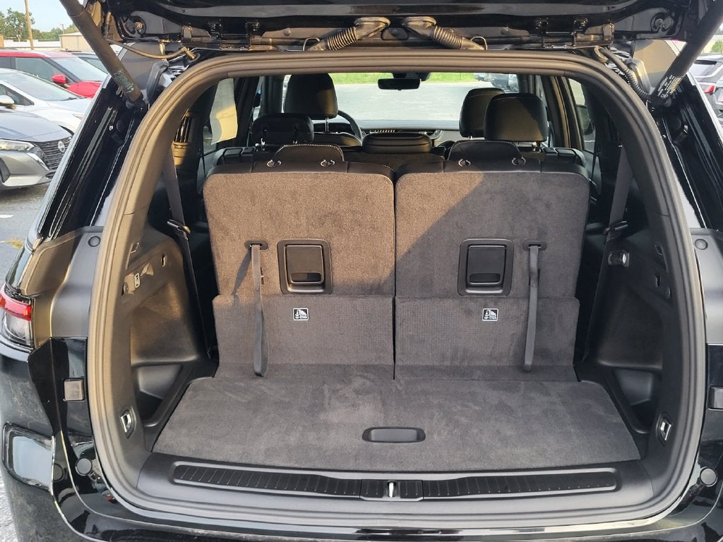 2027 Jeep Grand Cherokee GRAND CHEROKEE L LAREDO ALTITUDE 4X4