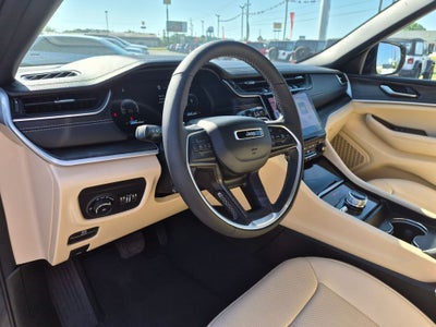 2025 Jeep Grand Cherokee L Limited 4x4
