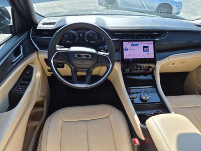 2025 Jeep Grand Cherokee L Limited 4x4
