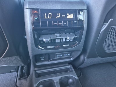 2027 Jeep Grand Cherokee GRAND CHEROKEE L LIMITED 4X4