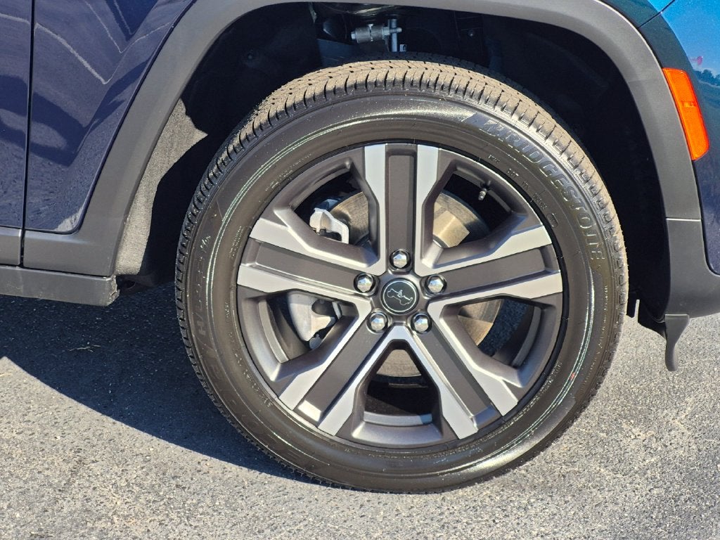 2027 Jeep Grand Cherokee GRAND CHEROKEE L LIMITED 4X4