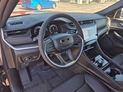 2027 Jeep Grand Cherokee GRAND CHEROKEE L LIMITED 4X4