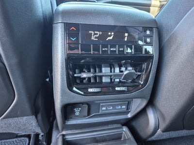 2027 Jeep Grand Cherokee GRAND CHEROKEE L LIMITED 4X4