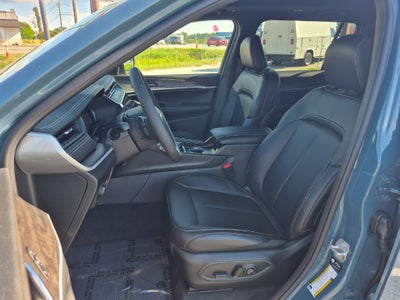 2027 Jeep Grand Cherokee GRAND CHEROKEE L LIMITED 4X4