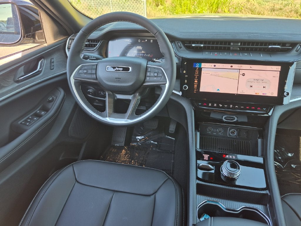 2027 Jeep Grand Cherokee GRAND CHEROKEE L LIMITED 4X4