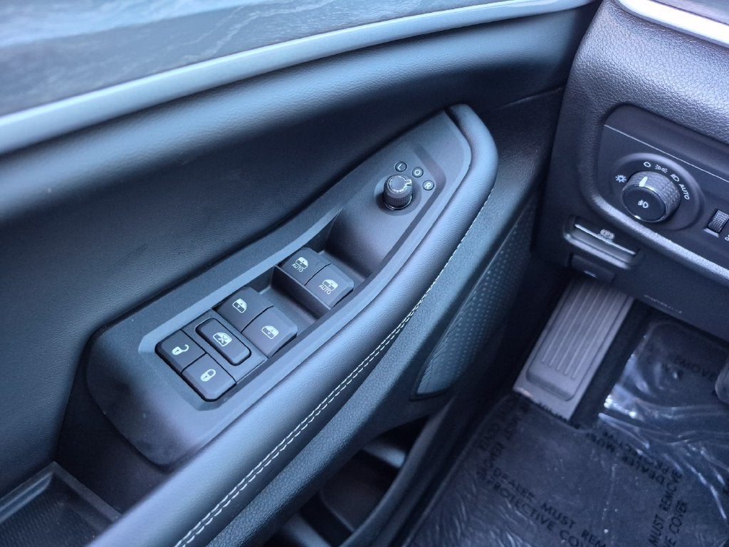 2027 Jeep Grand Cherokee GRAND CHEROKEE L LIMITED 4X4