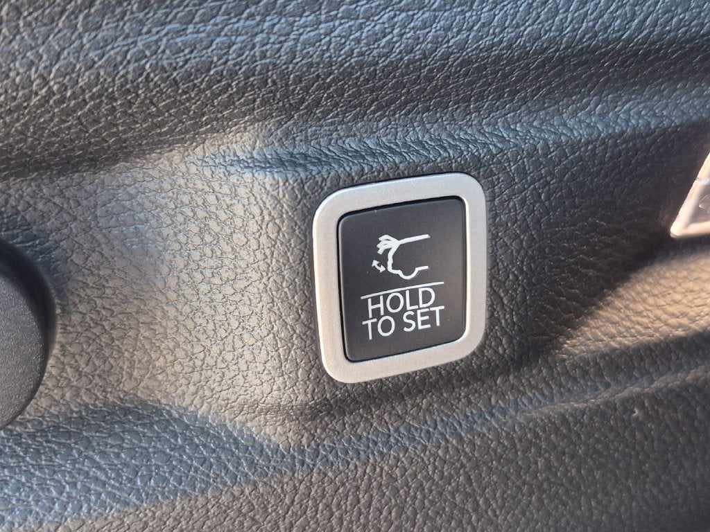 2027 Jeep Grand Cherokee GRAND CHEROKEE L LIMITED 4X4