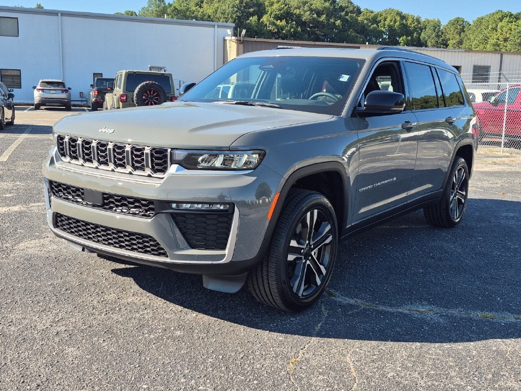 2027 Jeep Grand Cherokee GRAND CHEROKEE L LIMITED 4X4