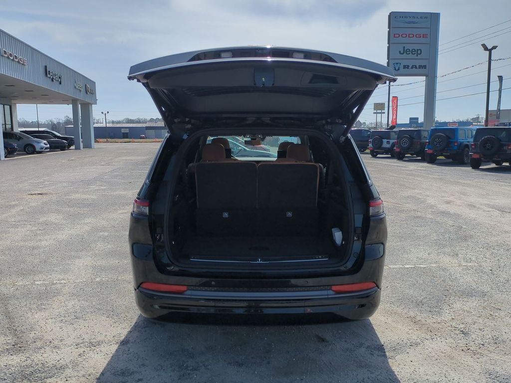 2026 Jeep Grand Cherokee GRAND CHEROKEE L SUMMIT 4X4