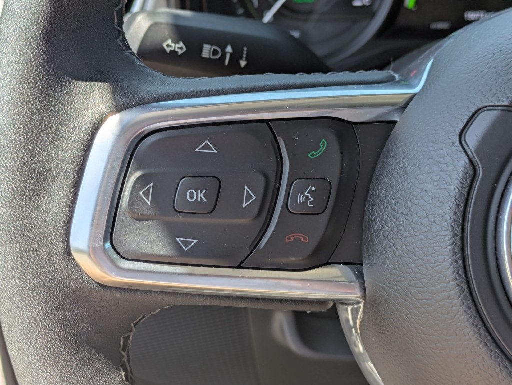 2025 Jeep Wrangler Sahara 4xe