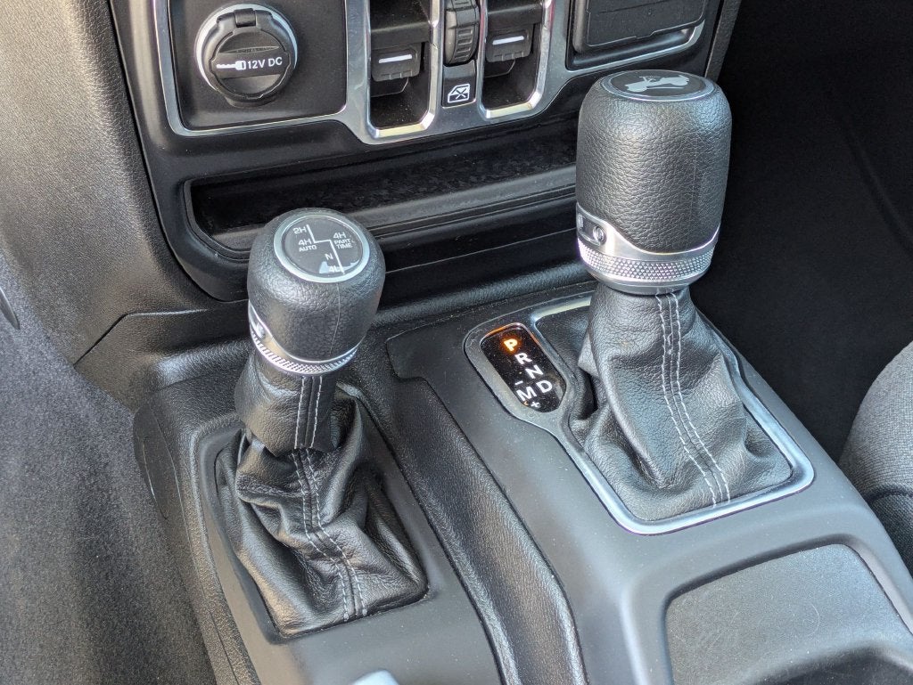 2025 Jeep Wrangler Sahara 4xe