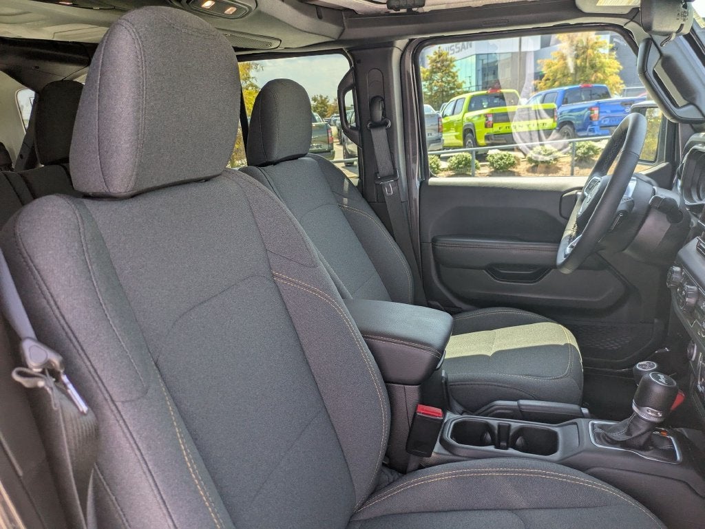 2025 Jeep Wrangler Sahara 4xe