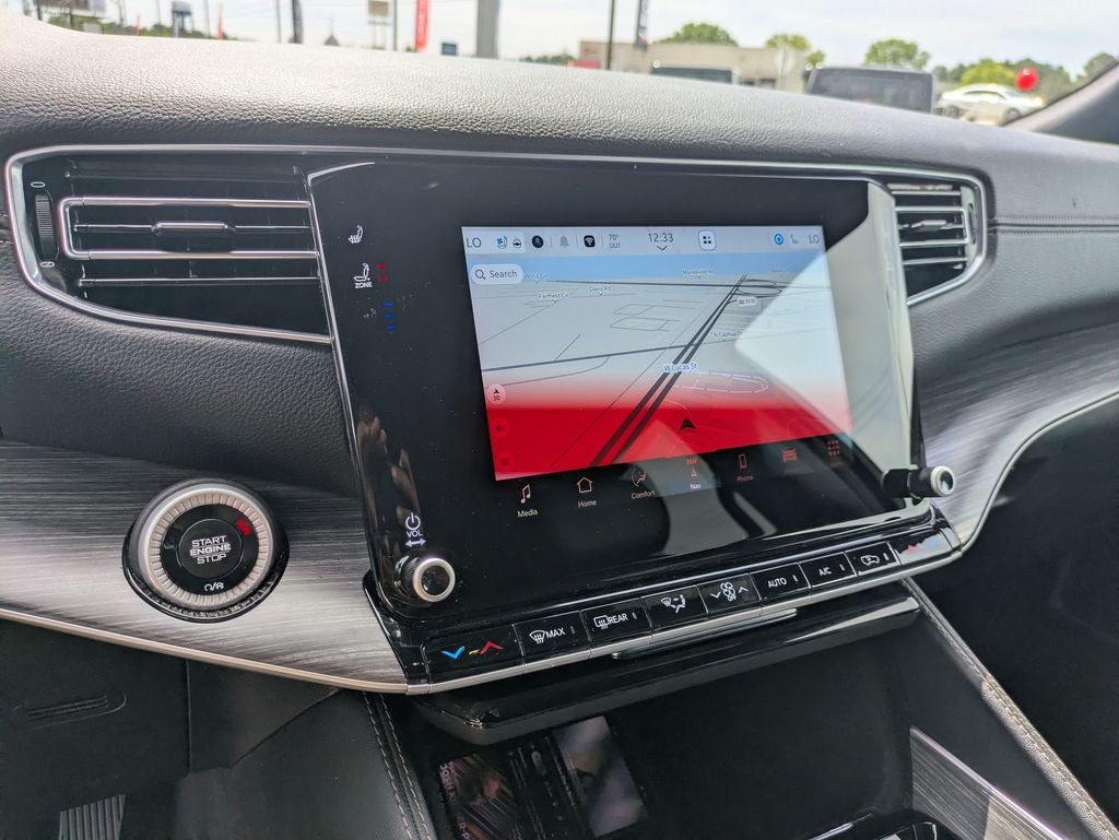 2024 Jeep Wagoneer L Series II 4x2