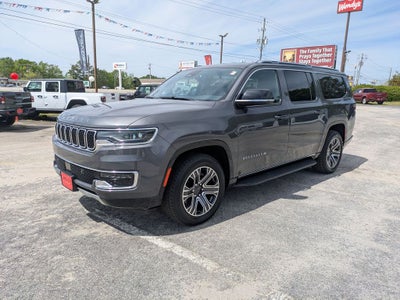 2024 Jeep Wagoneer L Series II 4x2