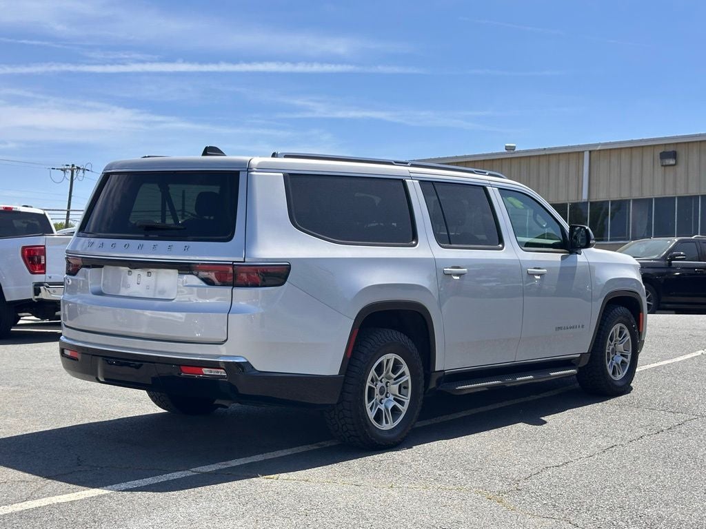 2024 Jeep Wagoneer L Base
