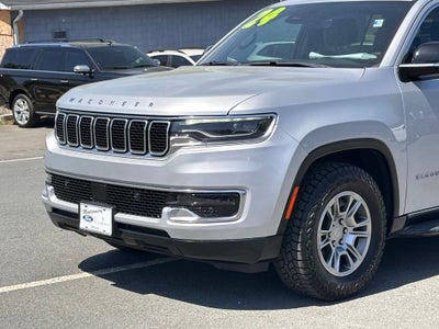 2024 Jeep Wagoneer L Base