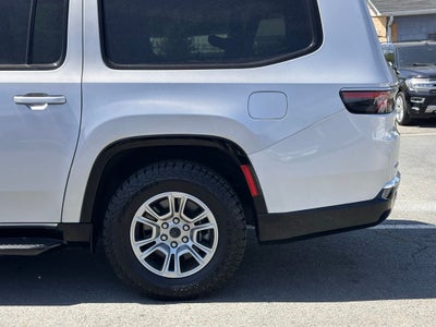 2024 Jeep Wagoneer L Base
