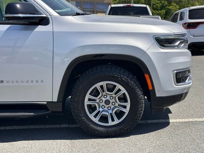 2024 Jeep Wagoneer L Base