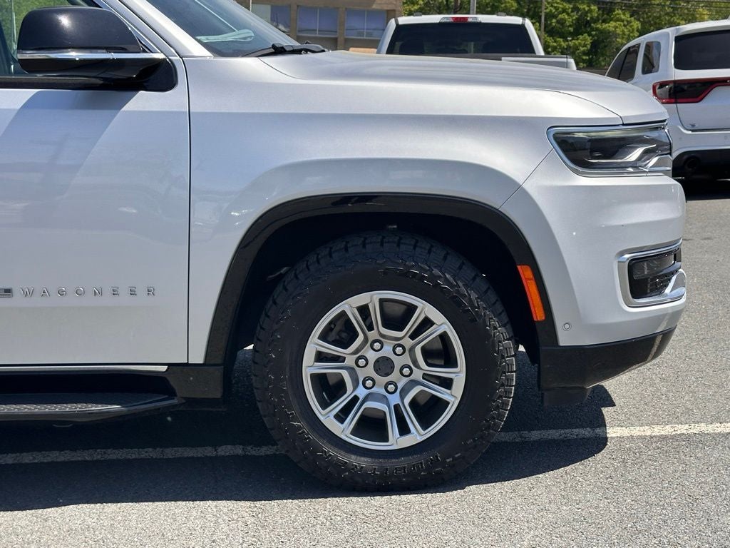 2024 Jeep Wagoneer L Base