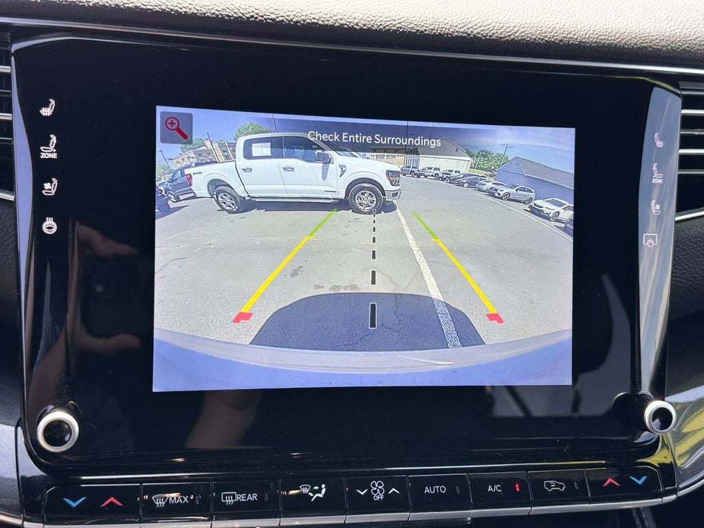2024 Jeep Wagoneer L Base