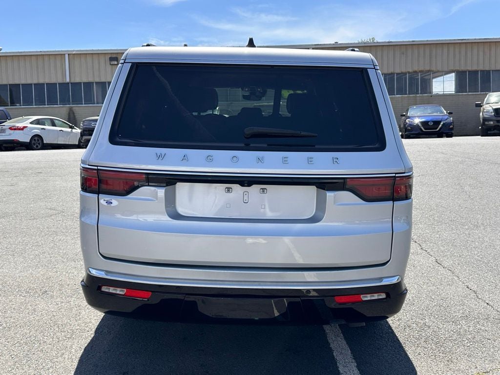 2024 Jeep Wagoneer L Base