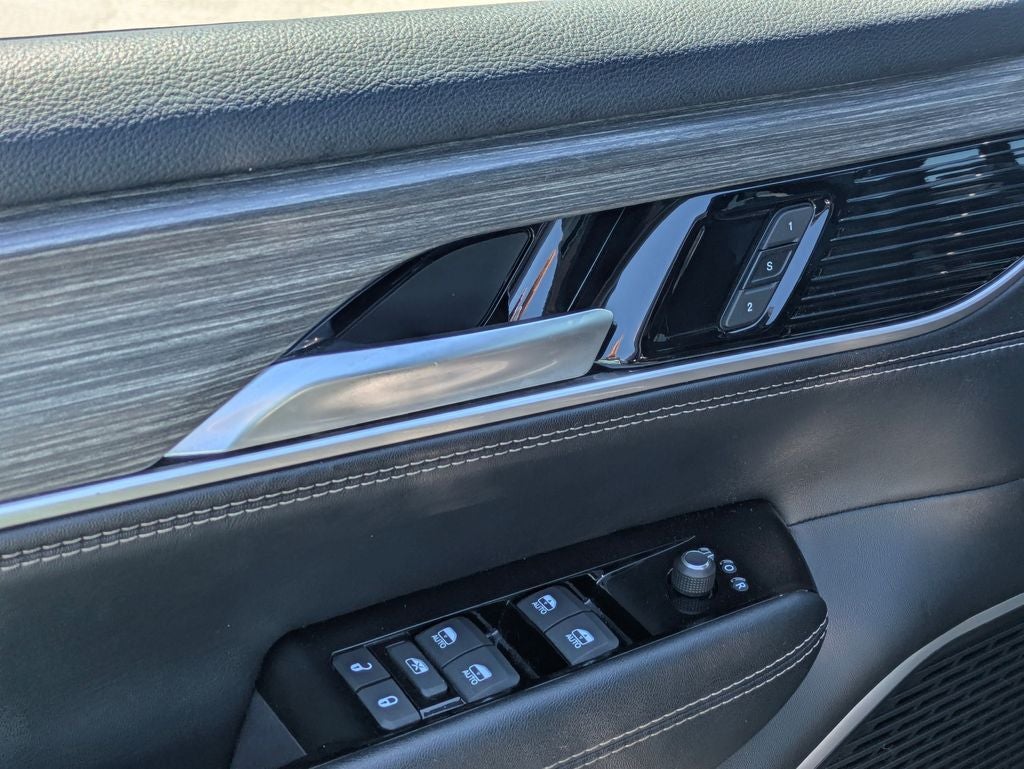 2024 Jeep Wagoneer L Series III 4x4