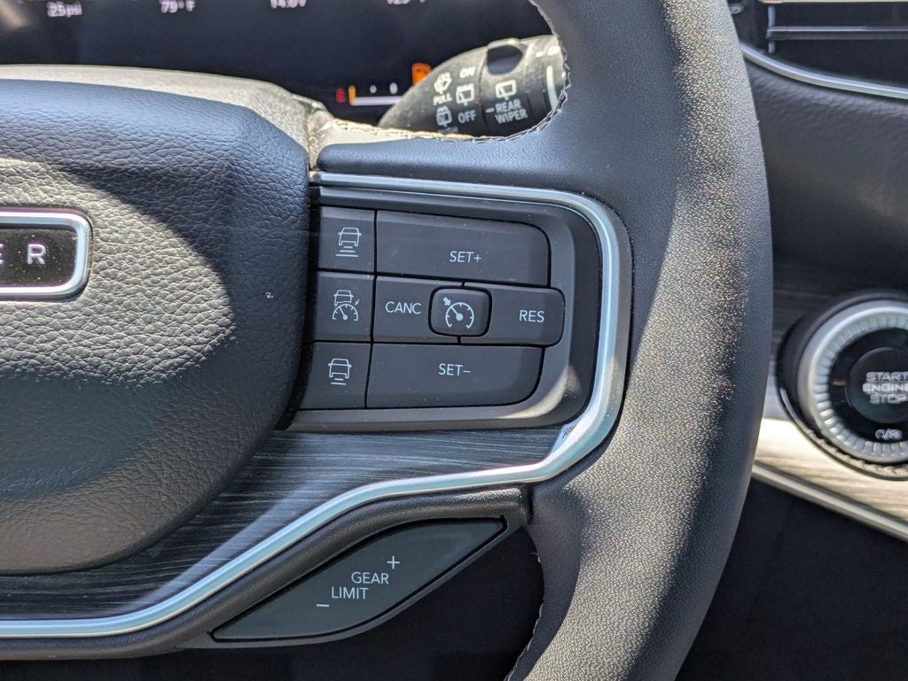 2024 Jeep Wagoneer L Series III 4x4