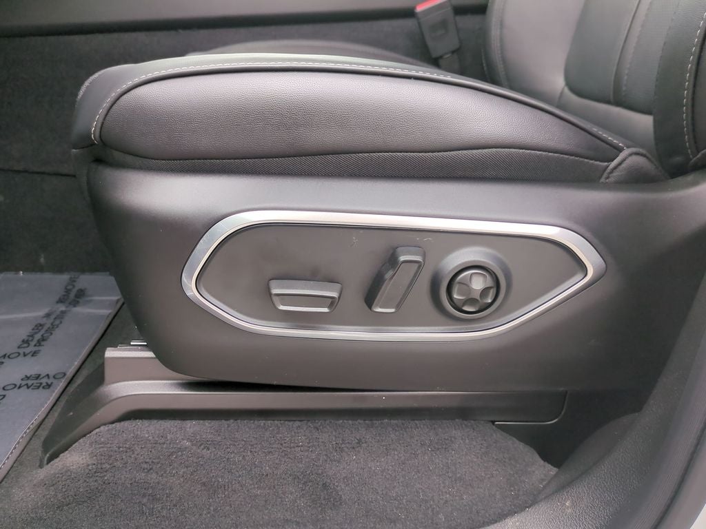 2026 Jeep Grand Wagoneer GRAND WAGONEER 4X2