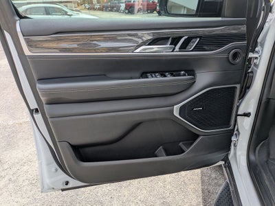 2022 Jeep Wagoneer Series II 4x2