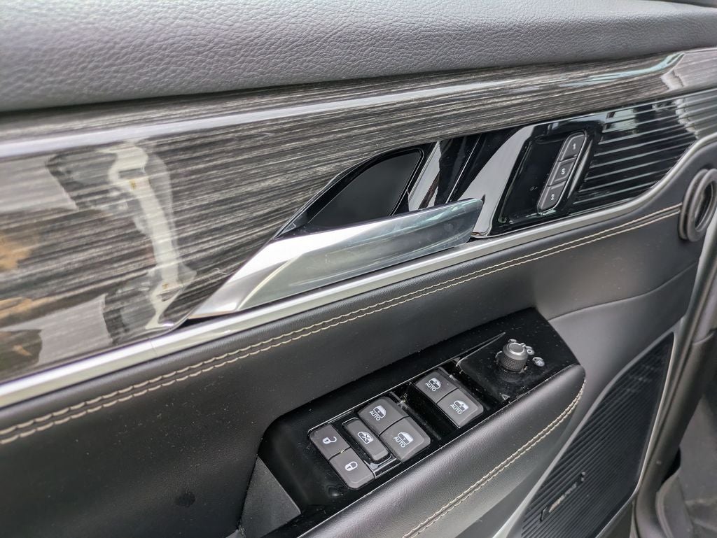 2022 Jeep Wagoneer Series II 4x2