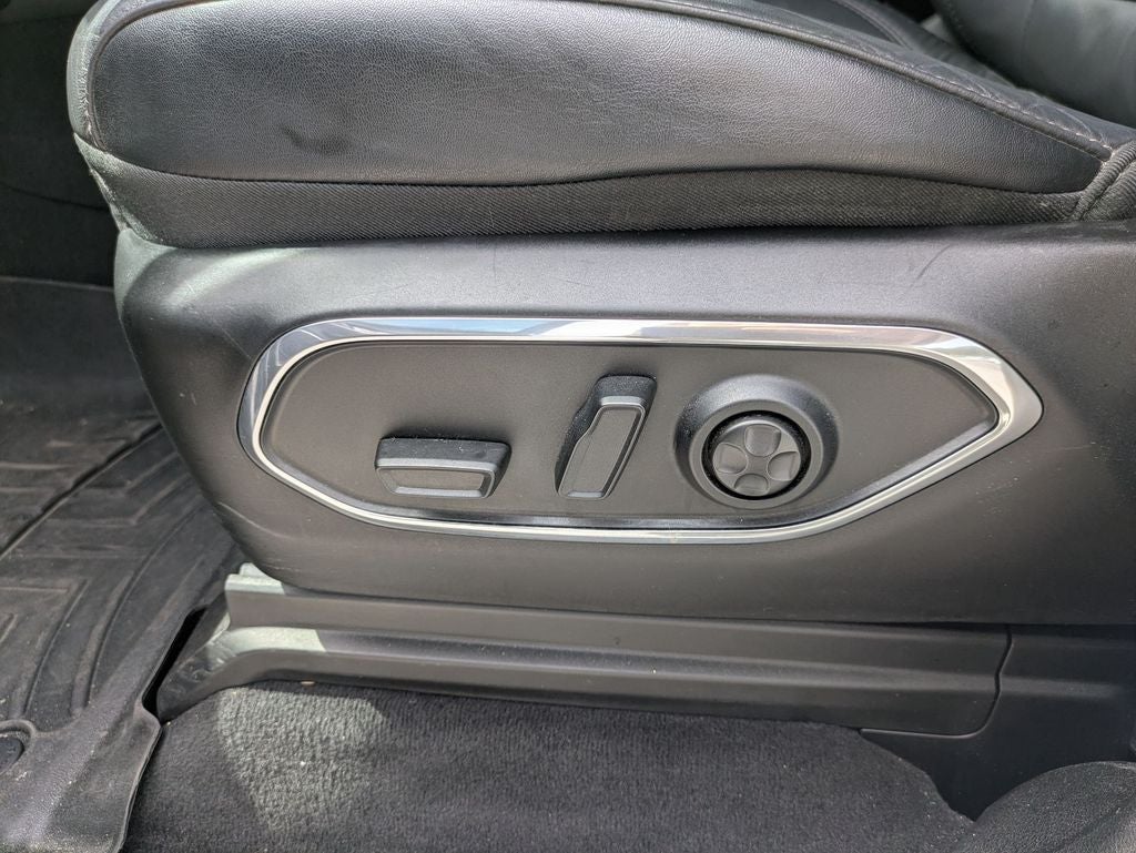 2022 Jeep Wagoneer Series II 4x2