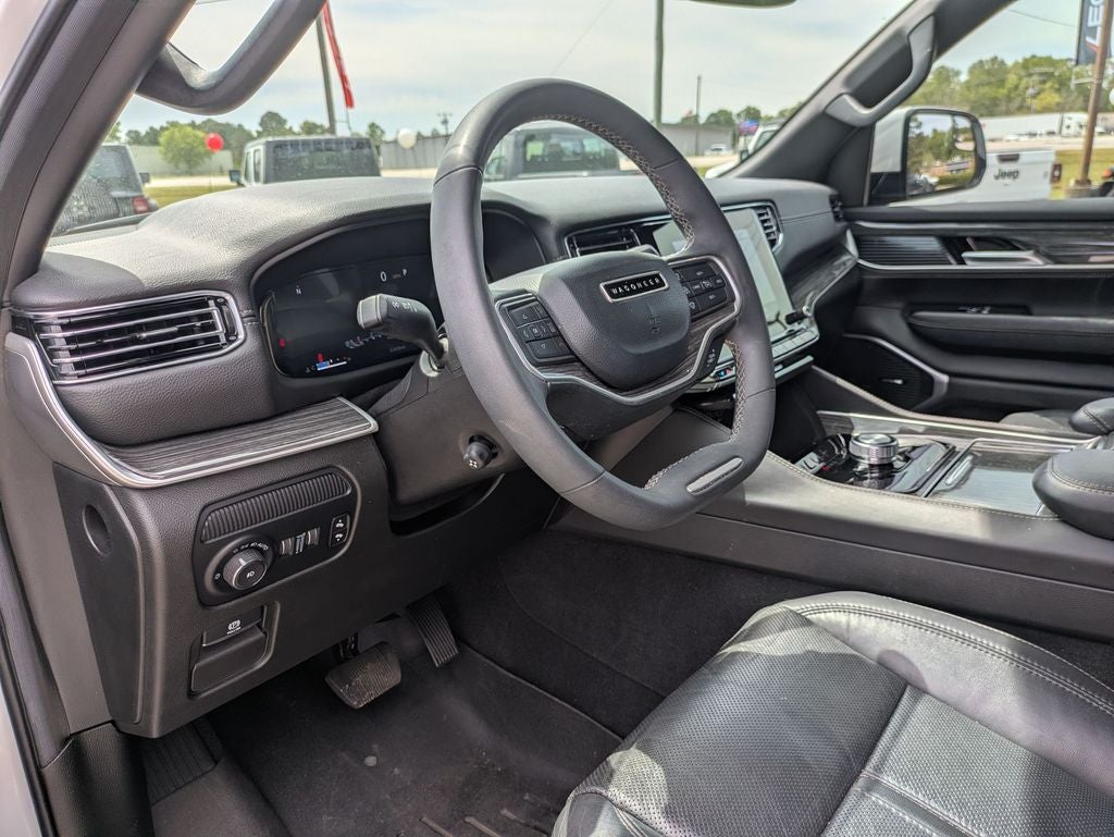 2022 Jeep Wagoneer Series II 4x2