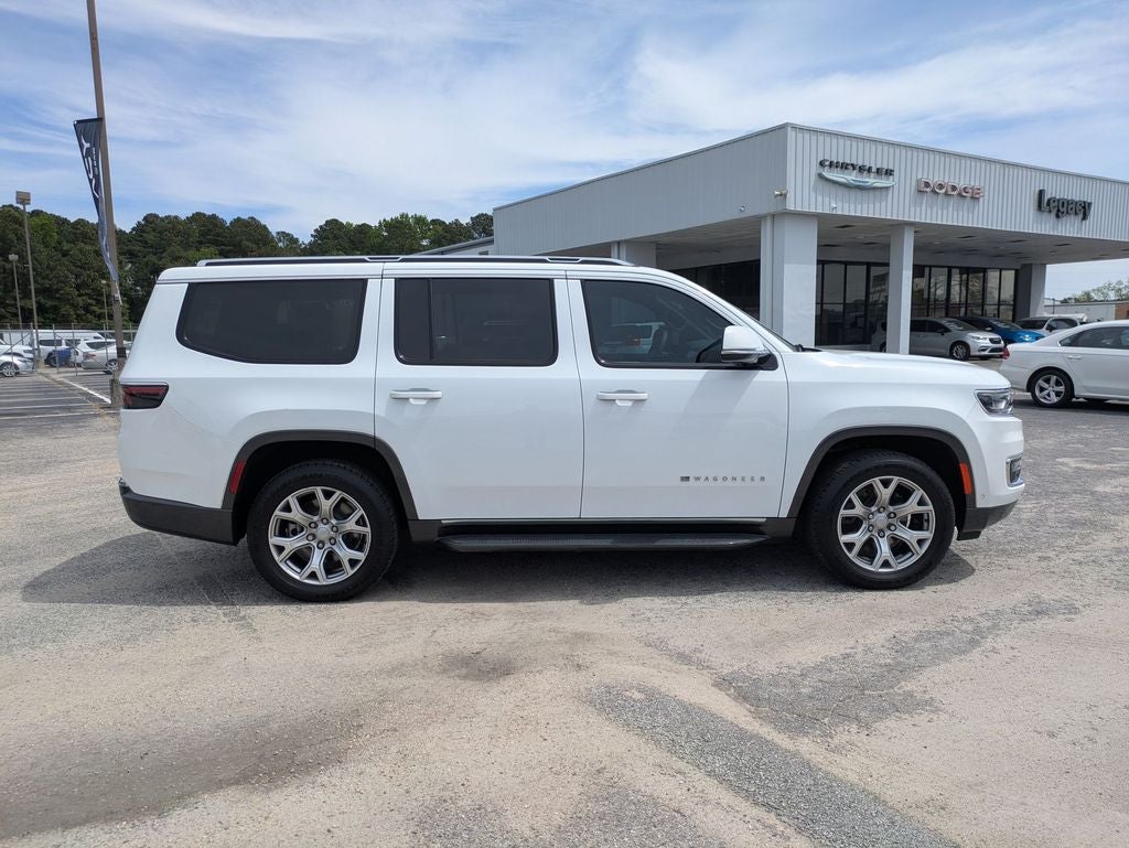 2022 Jeep Wagoneer Series II 4x2