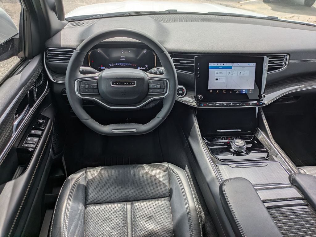 2022 Jeep Wagoneer Series II 4x2