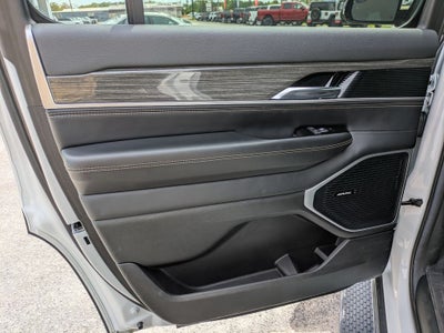 2022 Jeep Wagoneer Series II 4x2