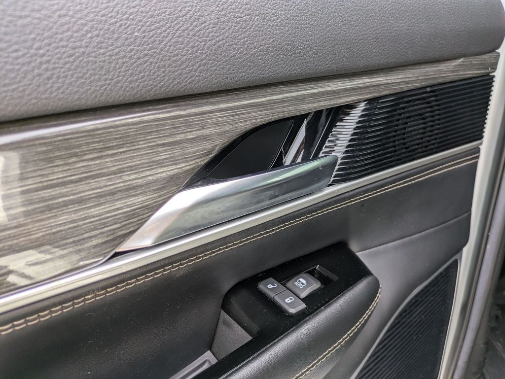 2022 Jeep Wagoneer Series II 4x2